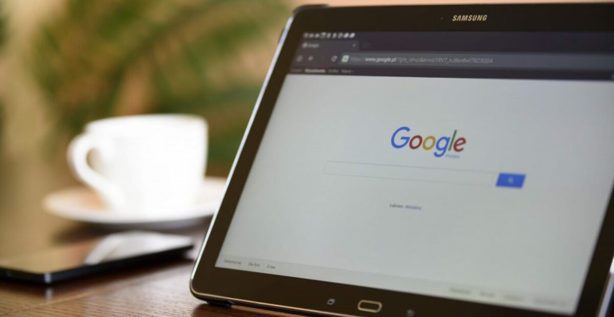 Black samsung tablet on google page