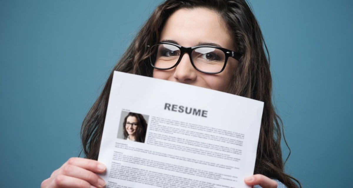 Holding resume