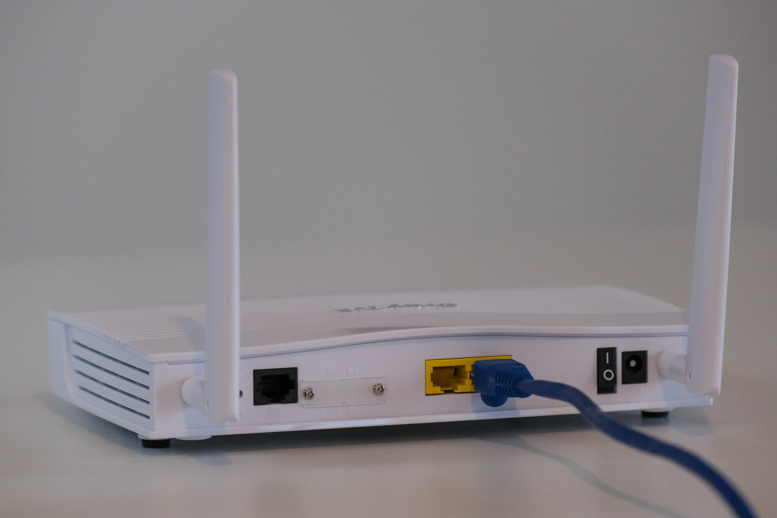 phone internet router
